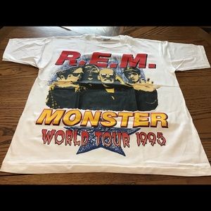 Rare xl REM T-shirt